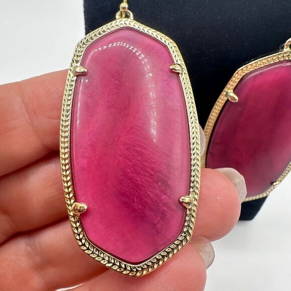 Retired RARE Kendra Scott "Pink Agate" Danielle dangle earrings in gold tone! - Picture 8 of 11